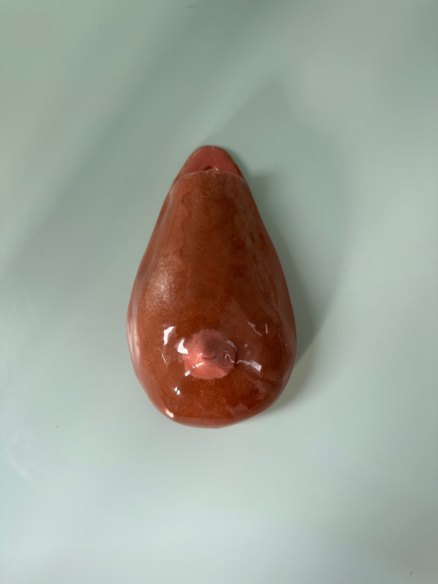 Soliflore mural - Free the Nip - modèle Suzanne